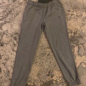 NIKE THERMA FIT SWEATS WOMEN